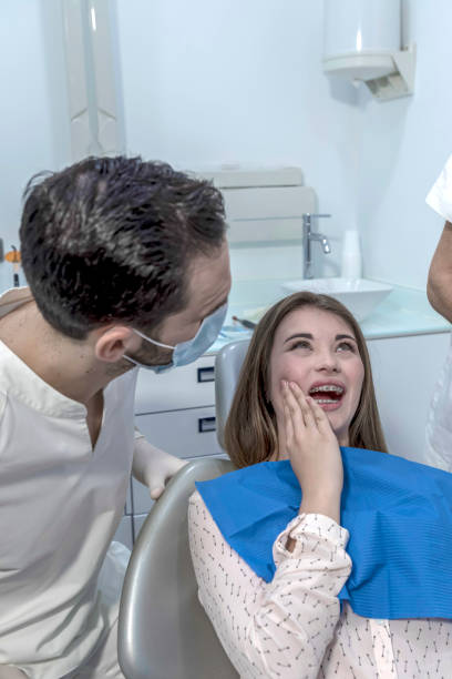 Best Broken or Cracked Tooth Emergency Dentist in Mohnton, PA